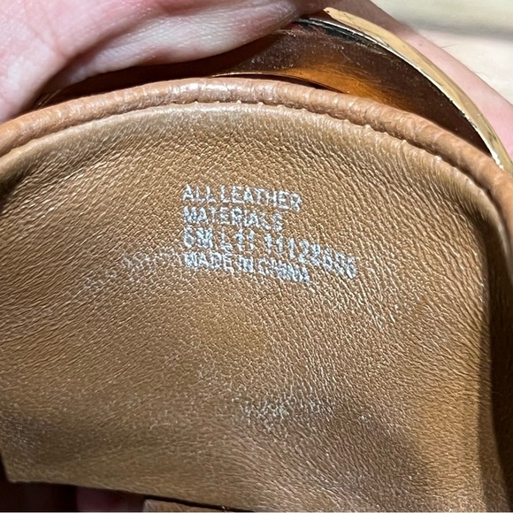 Tory Burch Brown Leather Amanda Sandals - Picture 9 of 9